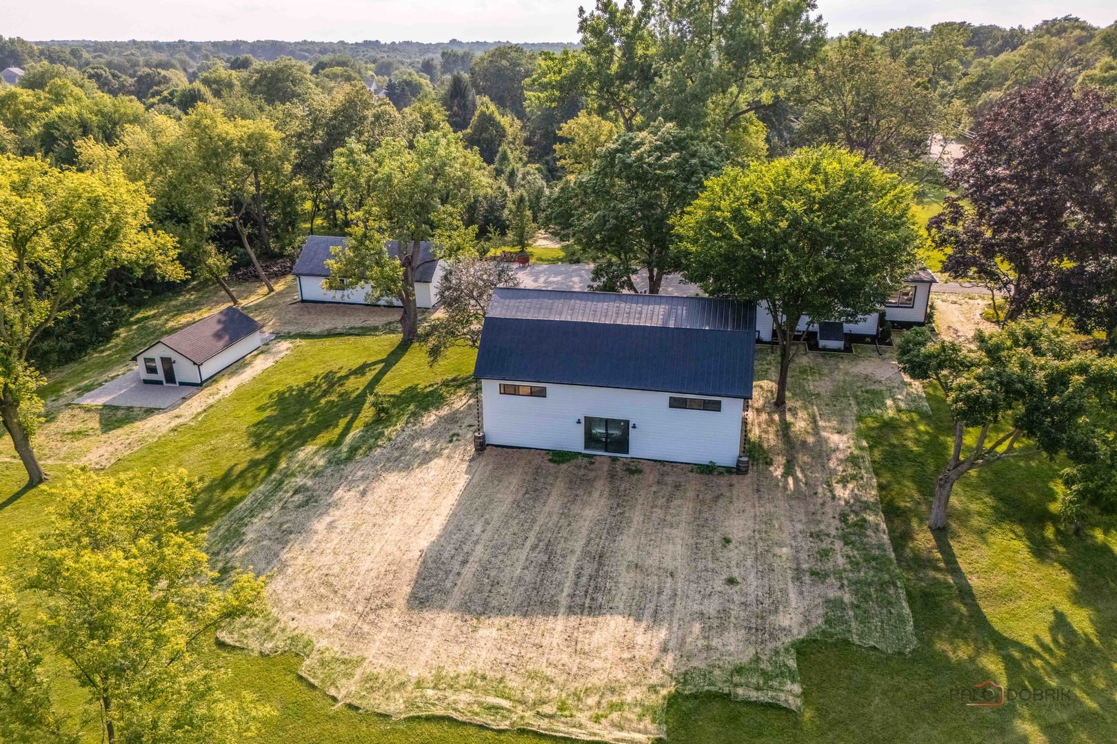 22291 W Long Grove Road Property Photo 54