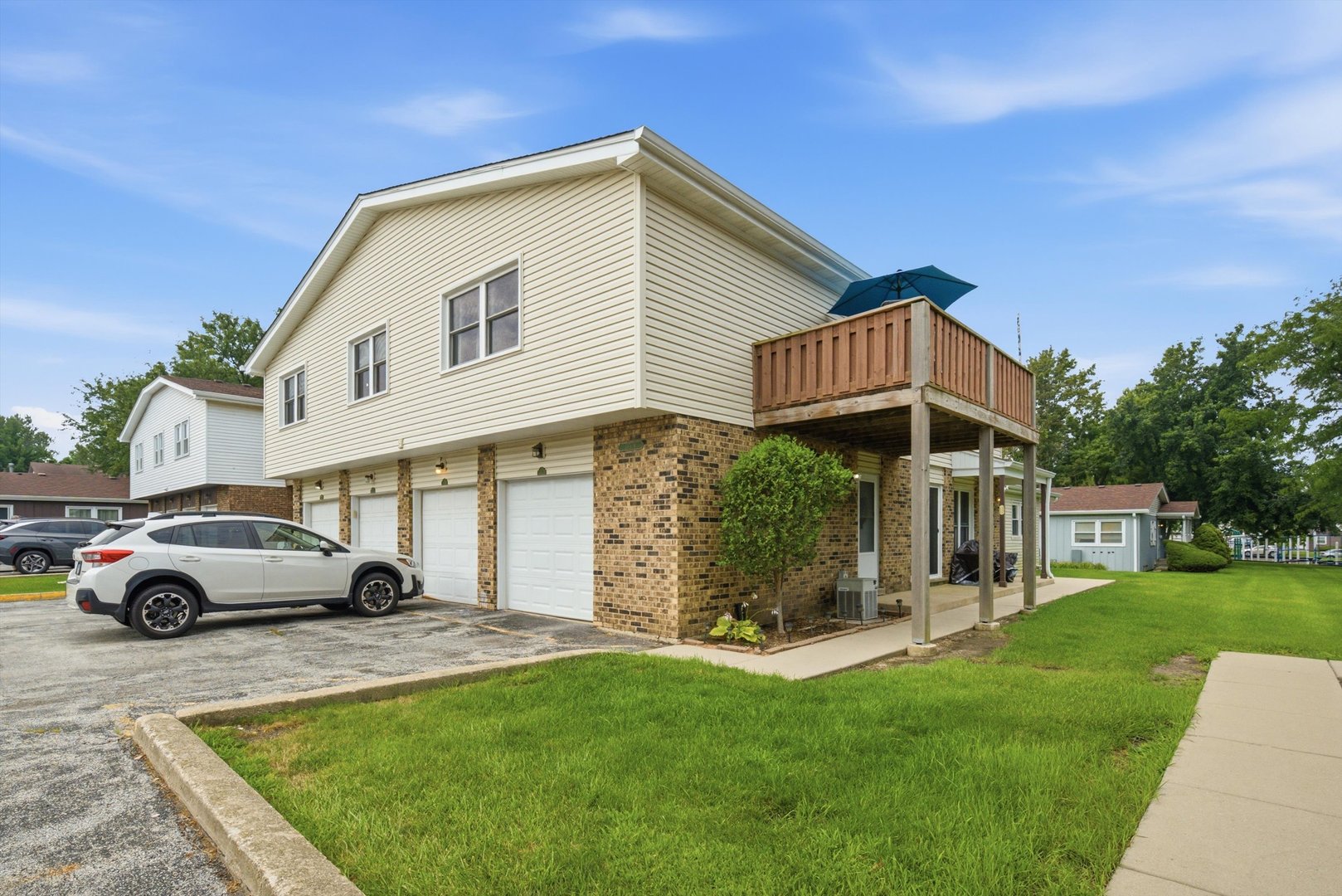 19508 115th Avenue D Property Photo 1