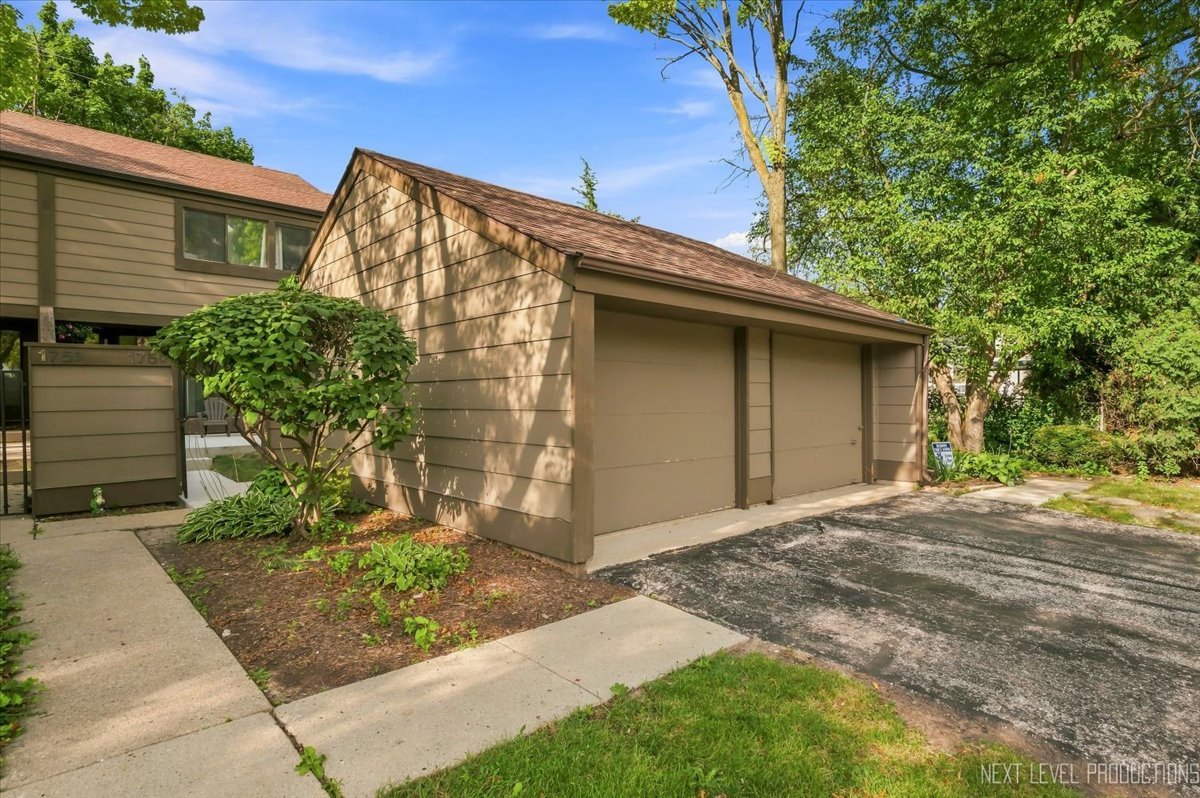 175 N Glengarry Drive C Property Photo 1