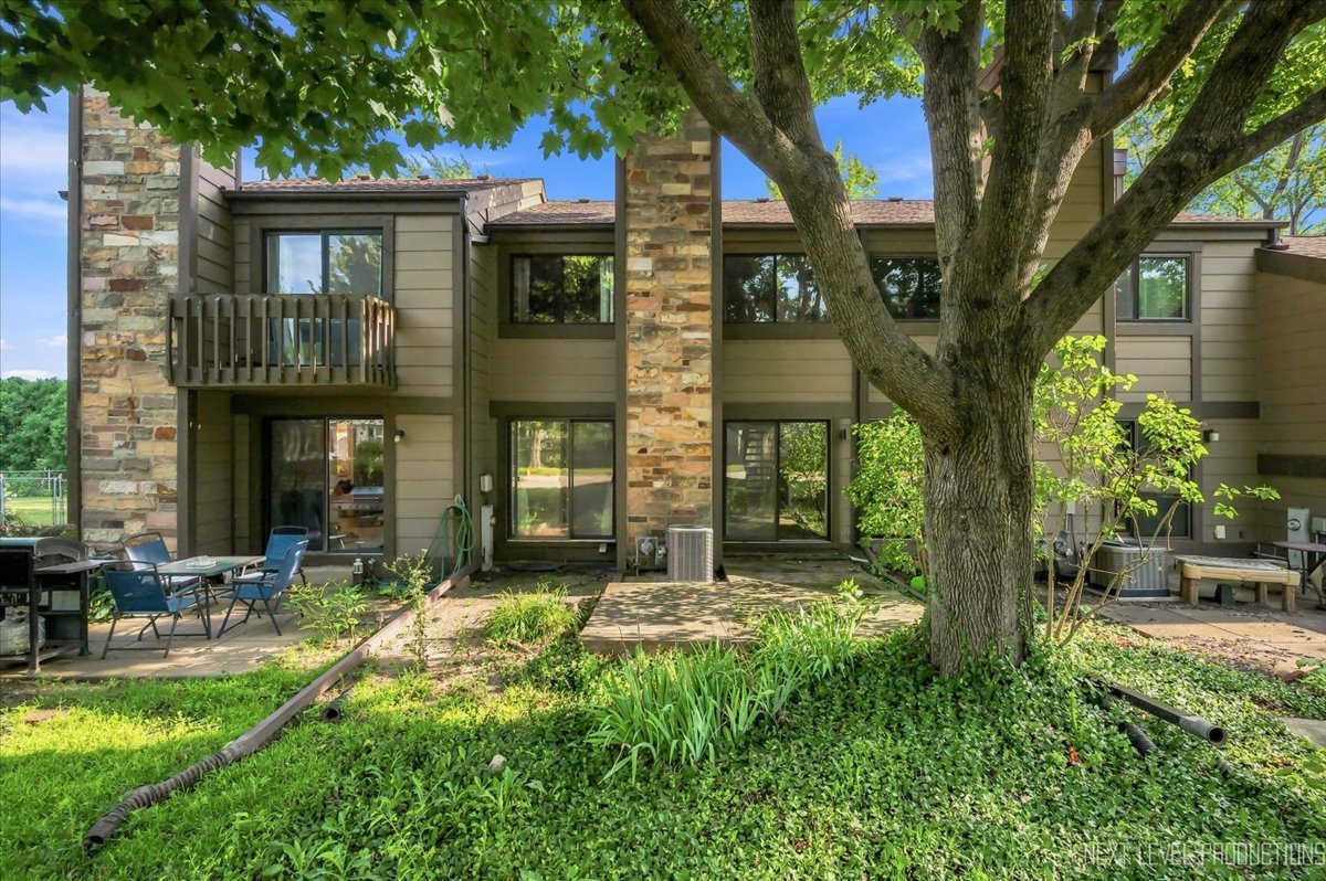 175 N Glengarry Drive C Property Photo 4