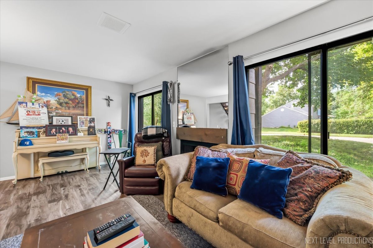 175 N Glengarry Drive C Property Photo 10