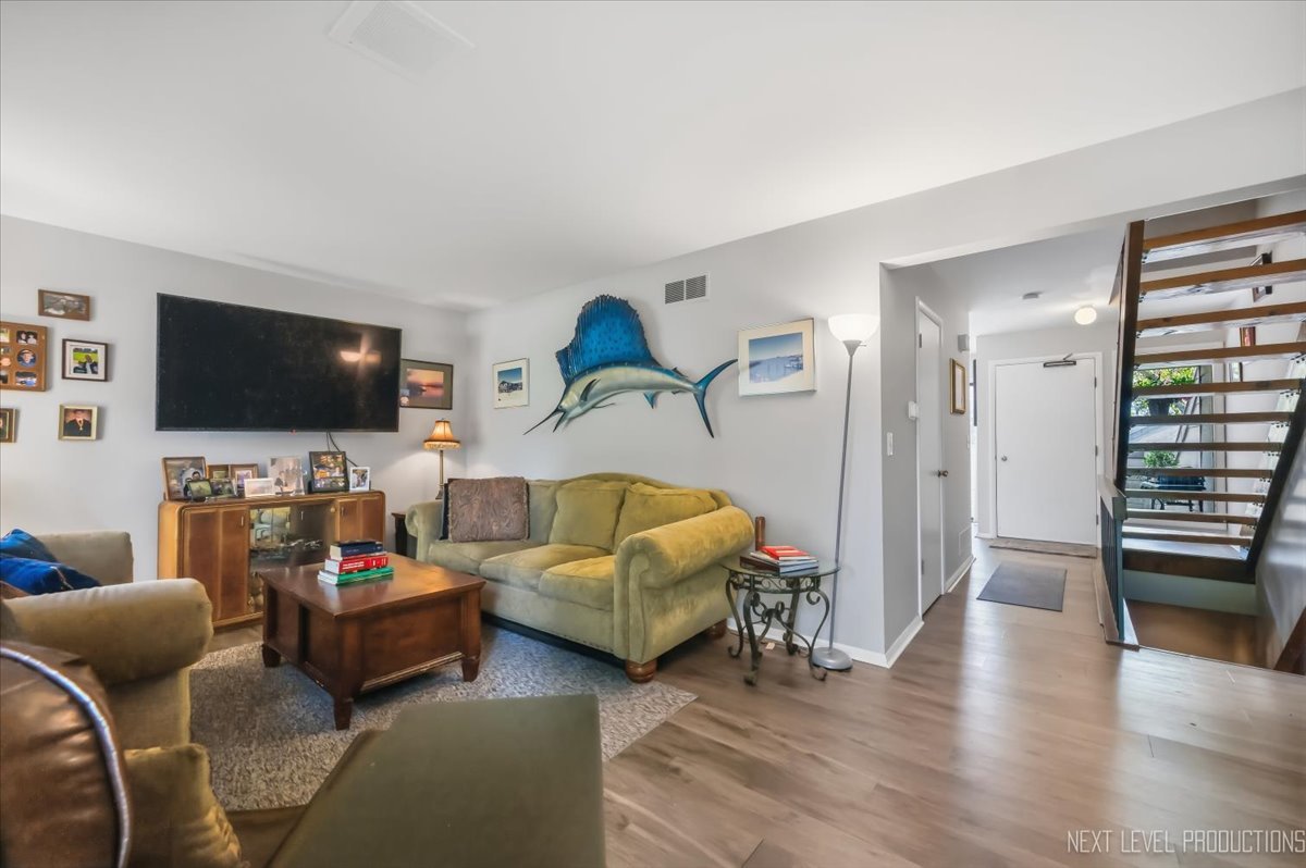 175 N Glengarry Drive C Property Photo 12