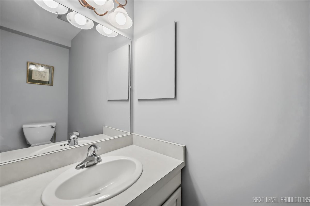175 N Glengarry Drive C Property Photo 22
