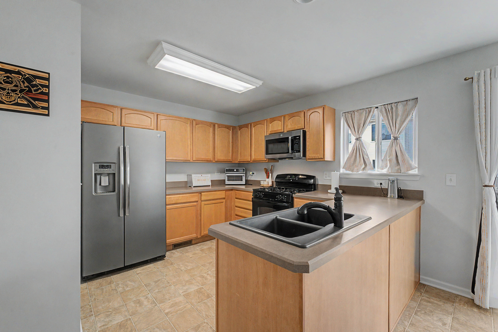 24475 John Adams Drive Property Photo 7