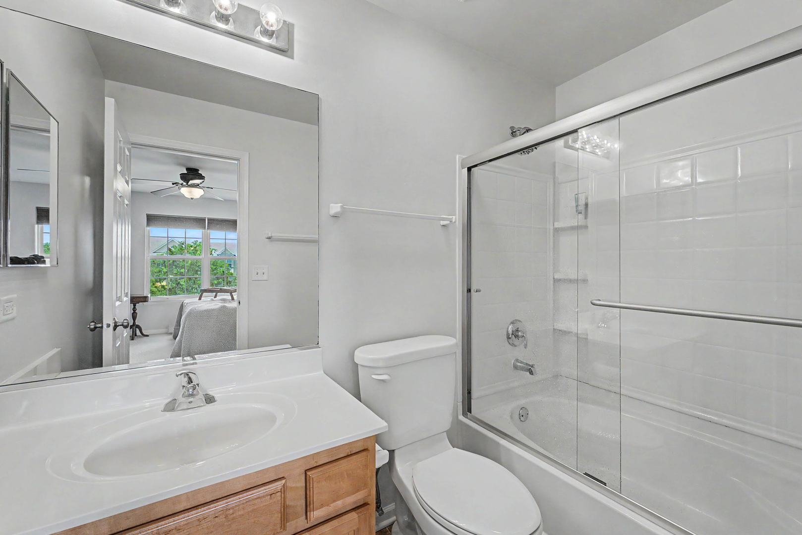 24475 John Adams Drive Property Photo 14