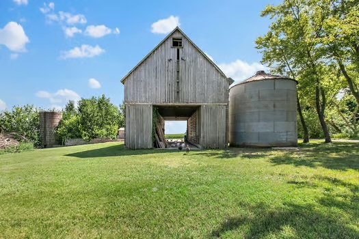 12903 Perry Road Property Photo 34