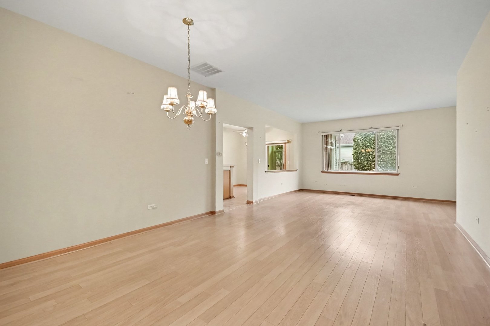 13240 S Bayberry Lane Property Photo 3
