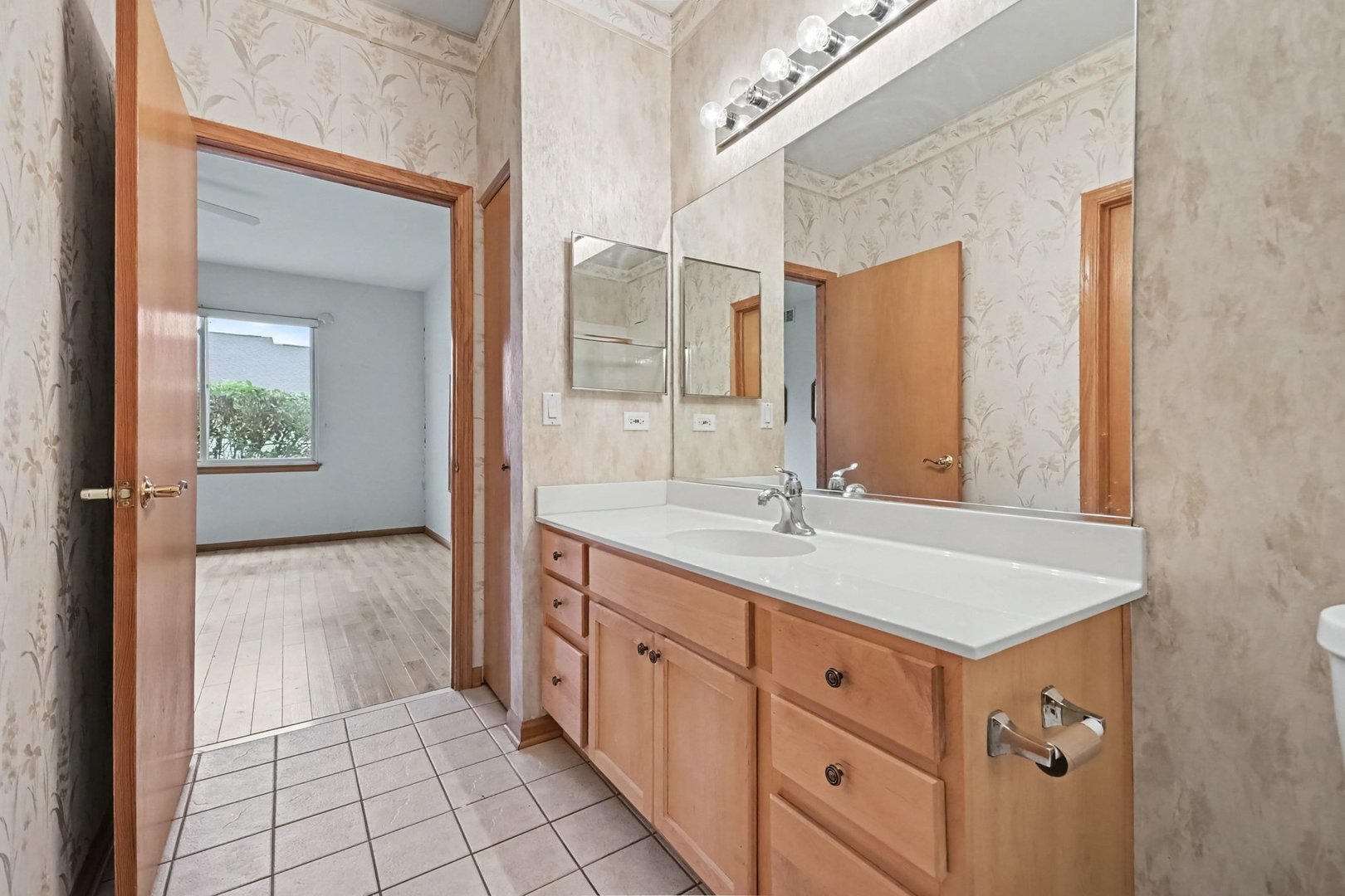 13240 S Bayberry Lane Property Photo 17