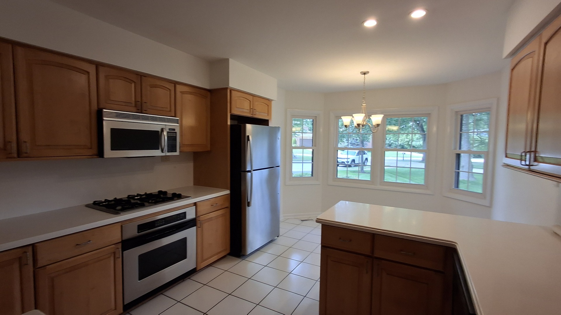 1031 Holly Lane Property Photo 5