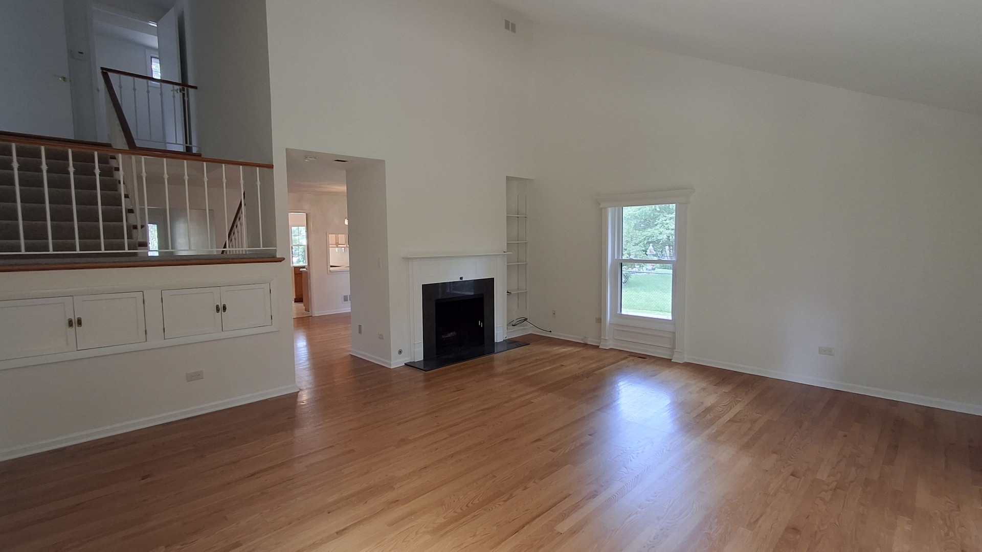 1031 Holly Lane Property Photo 8