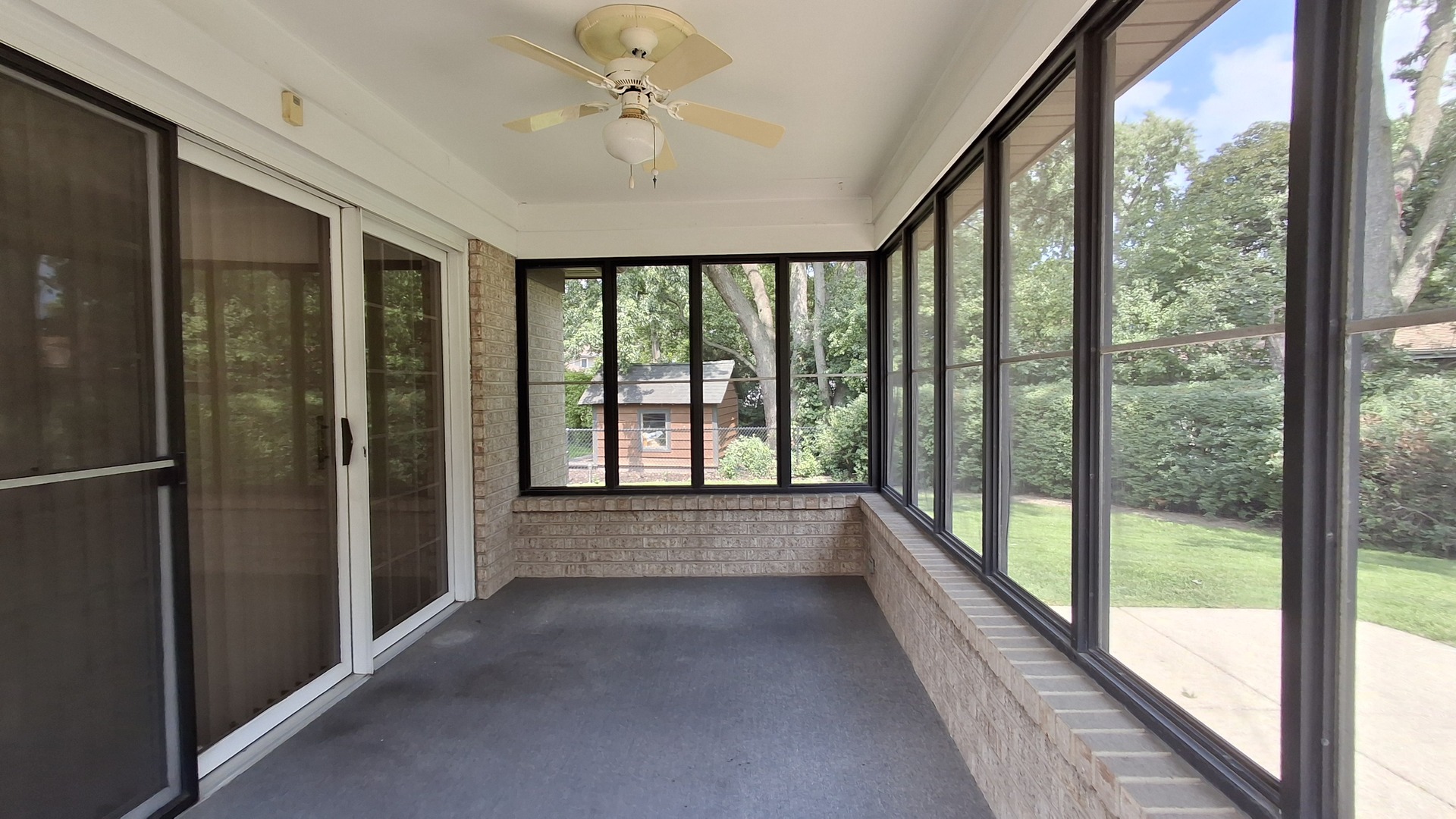 1031 Holly Lane Property Photo 11