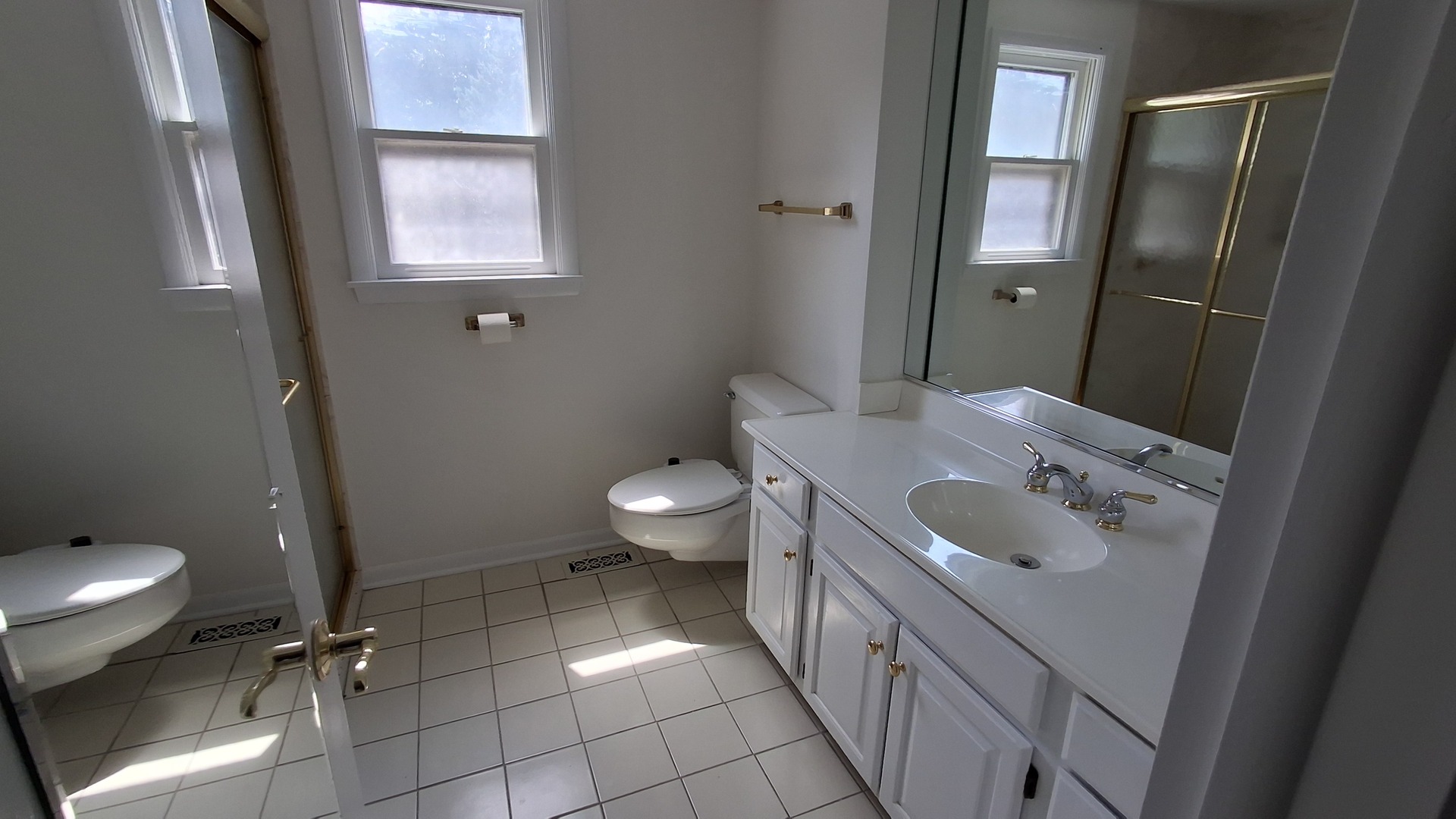 1031 Holly Lane Property Photo 17