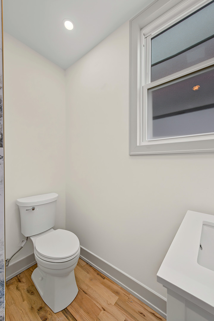 4852 W Melrose Street Property Photo 17