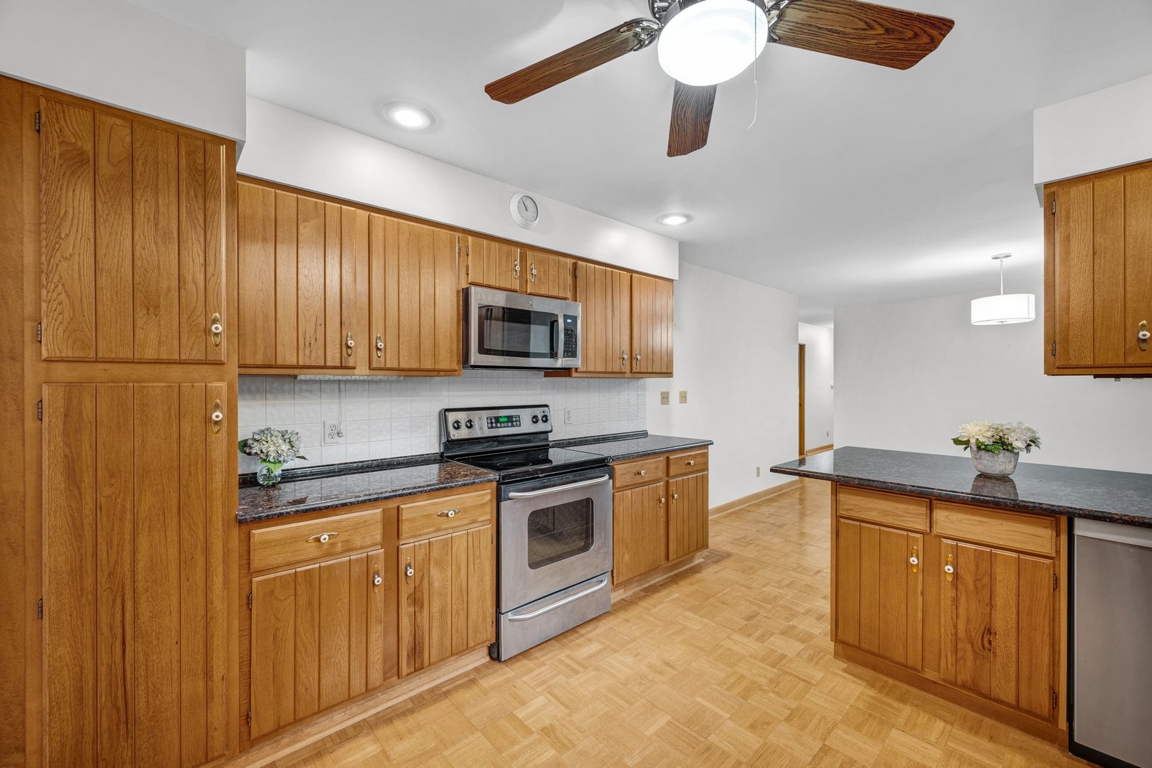 221 Hillside Lane Property Photo 13