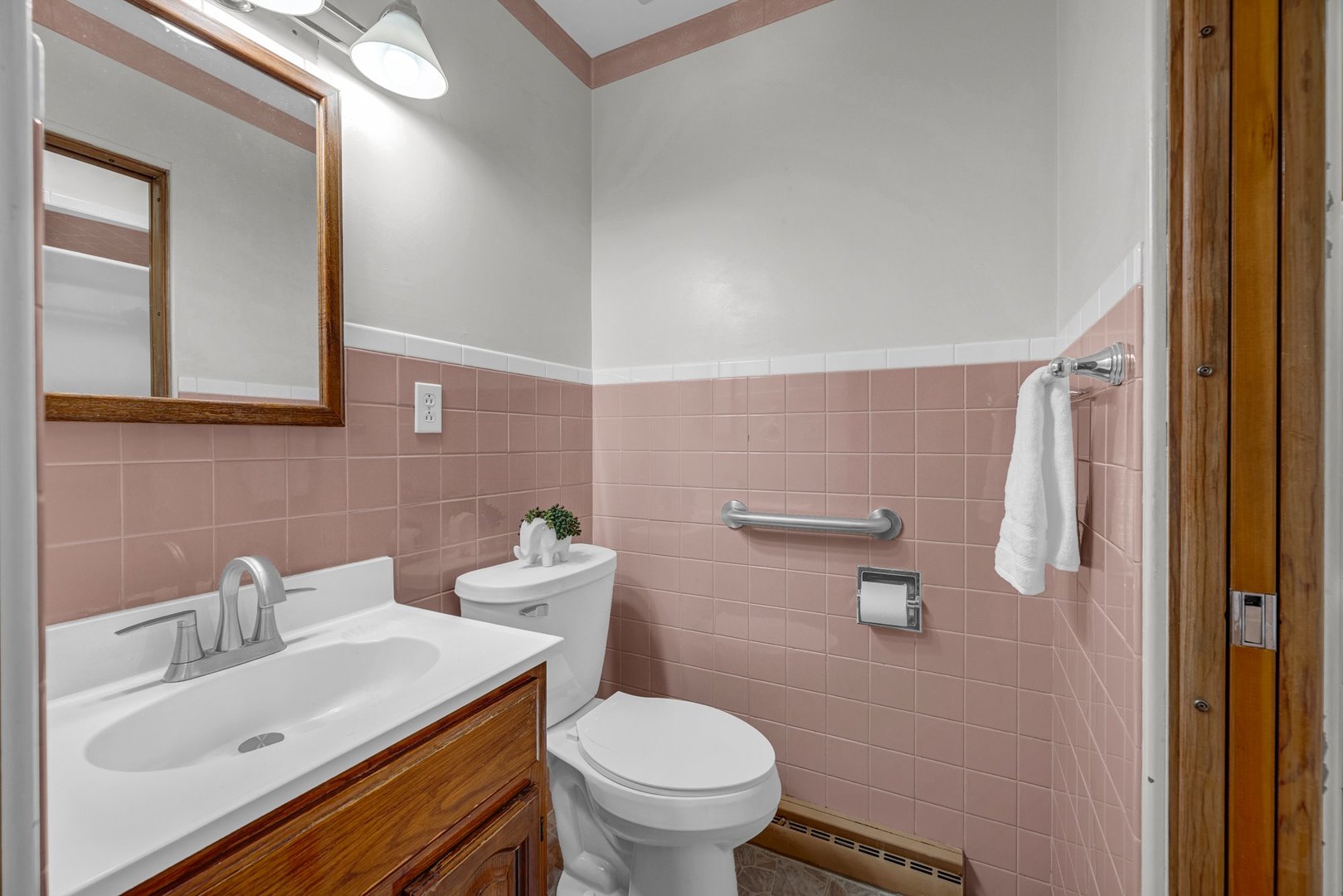 221 Hillside Lane Property Photo 17