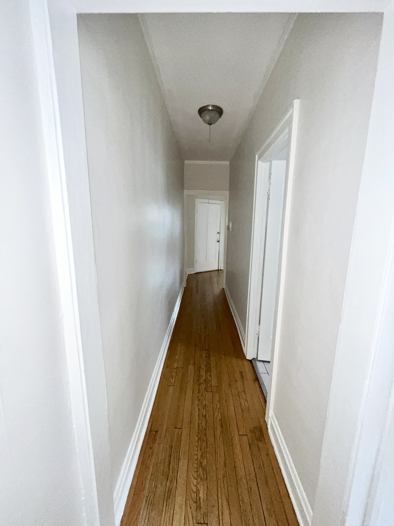 2140 N Kildare Avenue 3 Property Photo 6