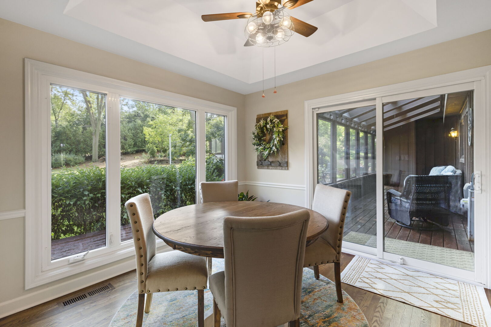 1211 S Grove Avenue Property Photo 6