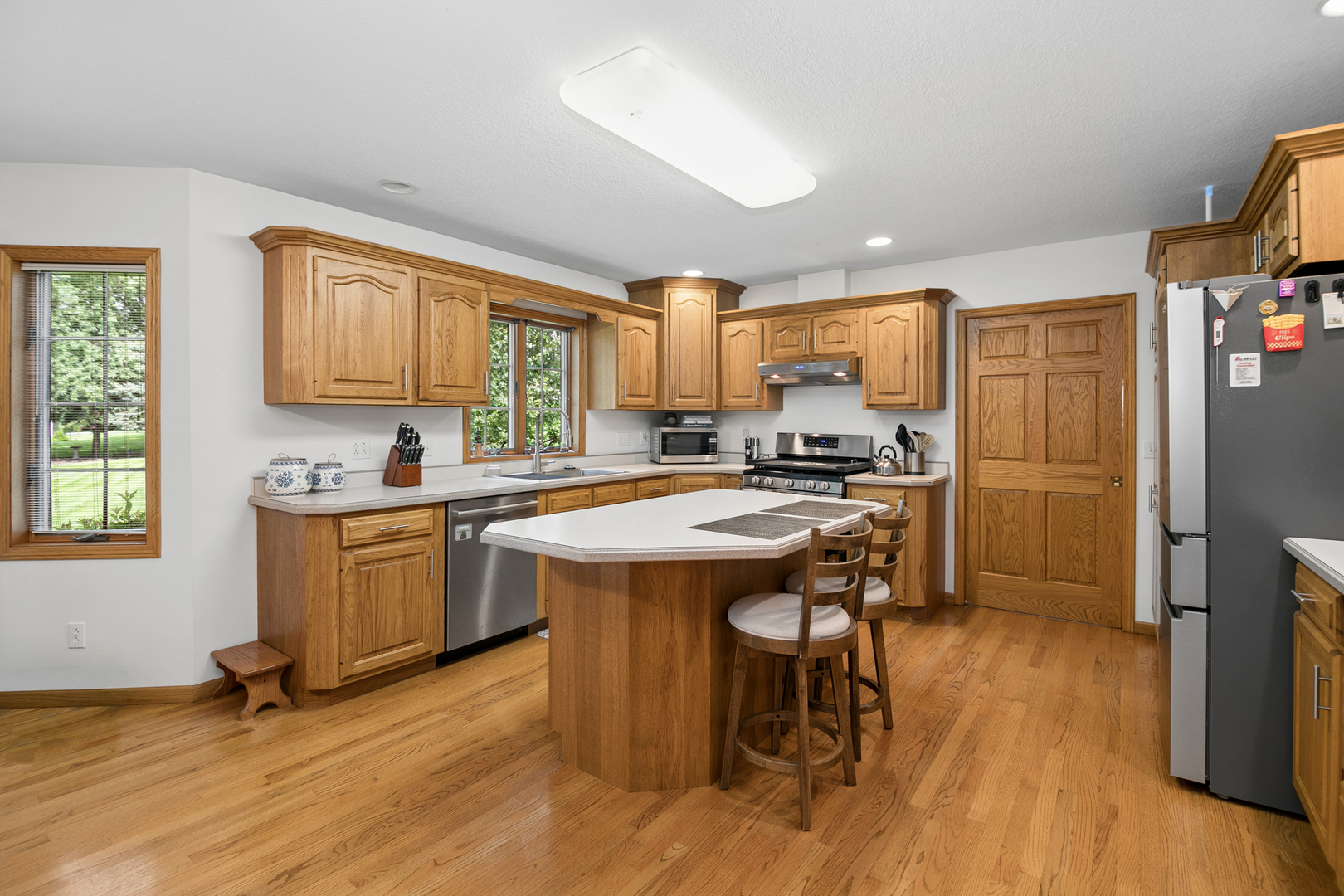 559 Hollyberry Lane Property Photo 10