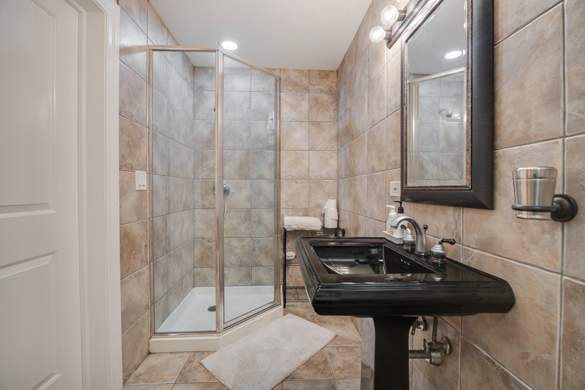 9n859 Channel Court Property Photo 11