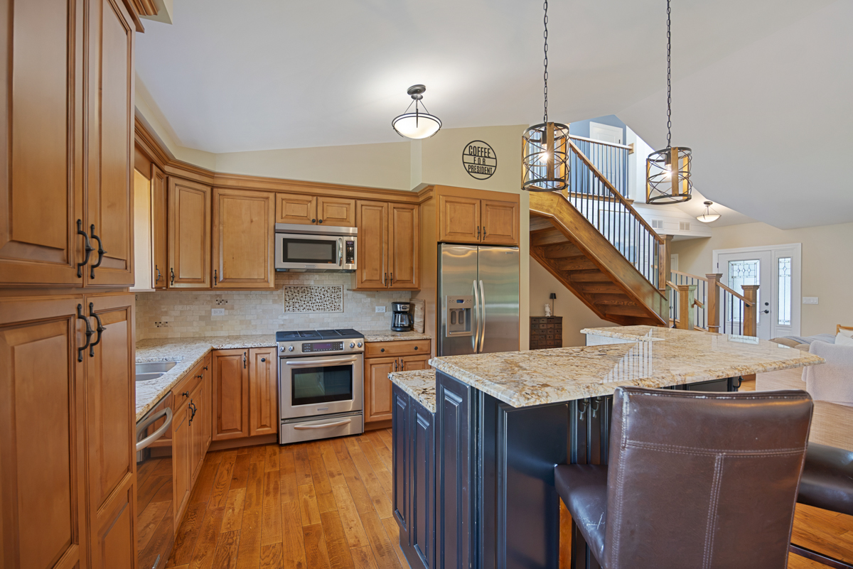 9n859 Channel Court Property Photo 16