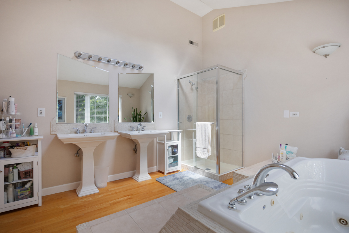 9n859 Channel Court Property Photo 24