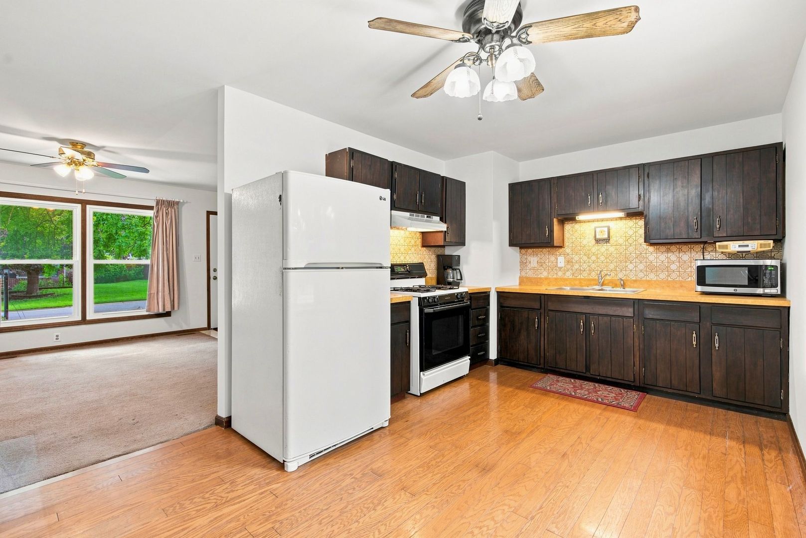 129 Dolores Street Property Photo 6