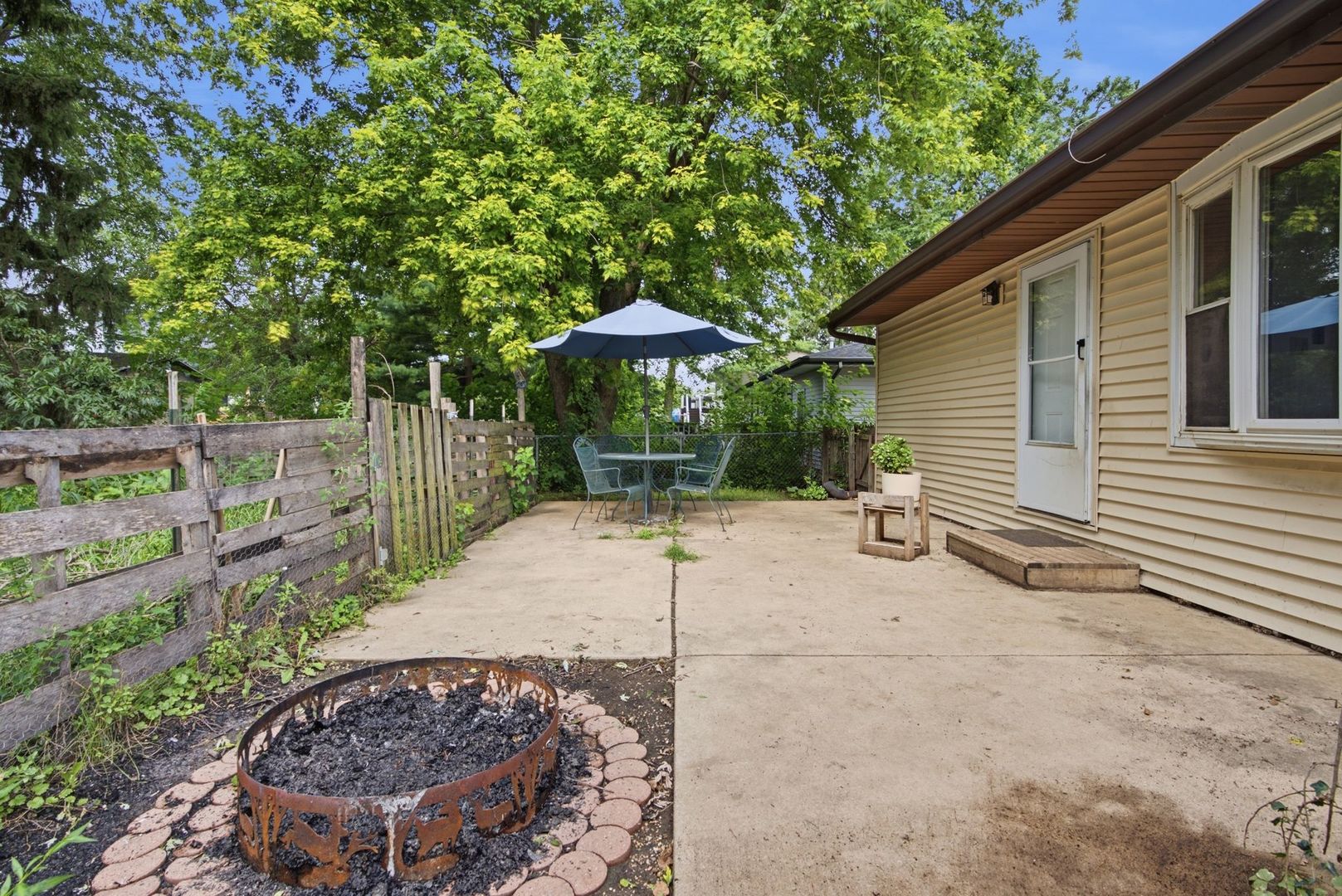 129 Dolores Street Property Photo 26