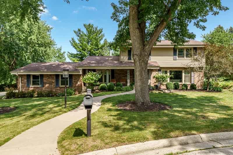 2823 Woodhill Drive Property Photo 6