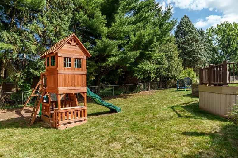2823 Woodhill Drive Property Photo 69