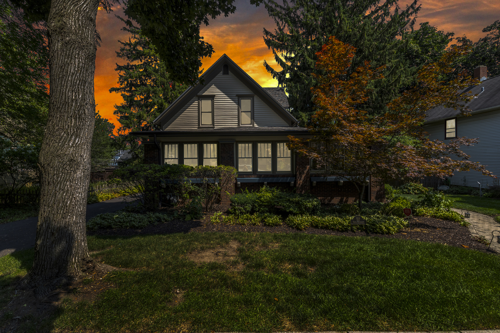 511 N Evergreen Avenue Property Photo 3