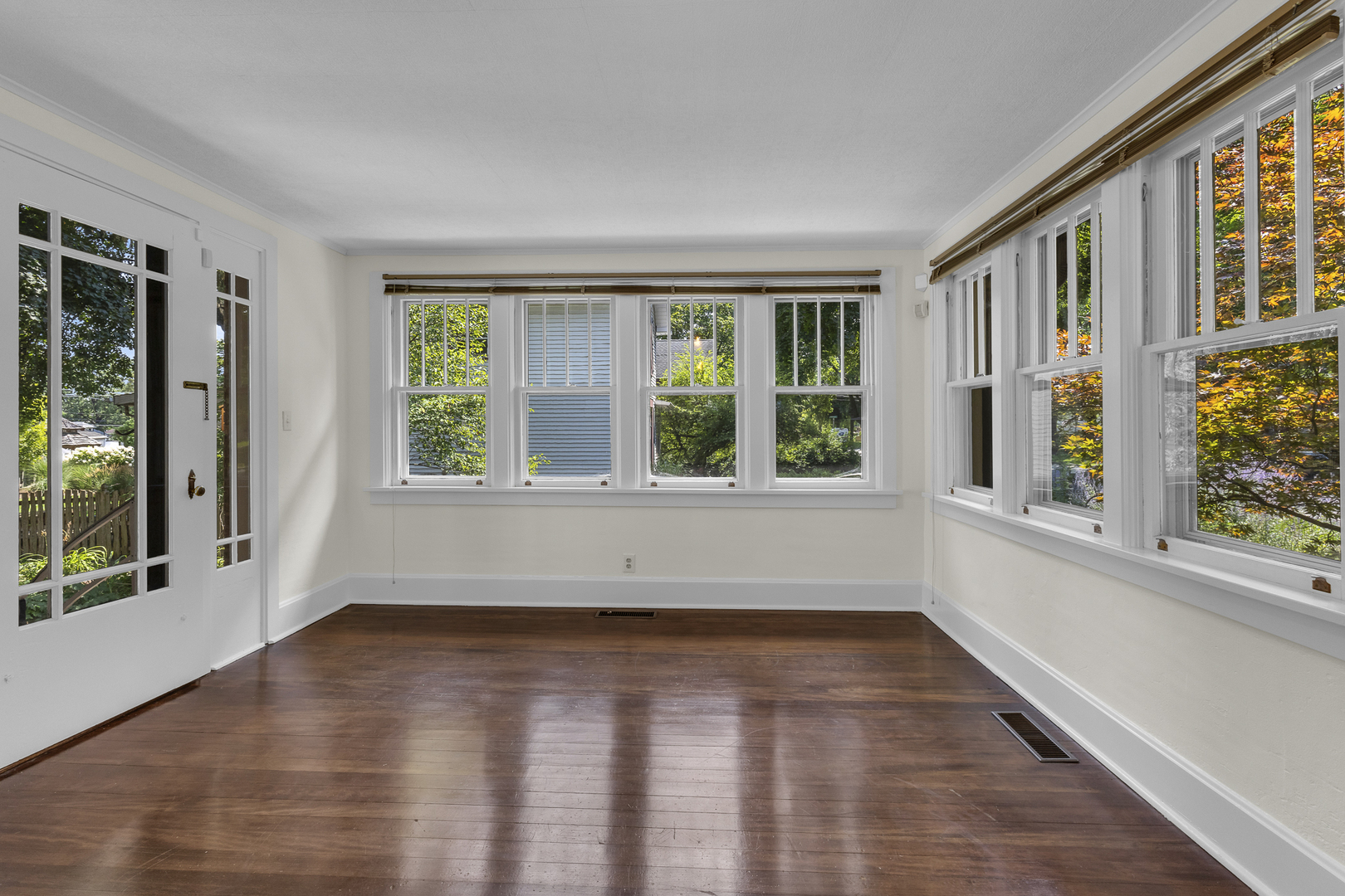 511 N Evergreen Avenue Property Photo 9