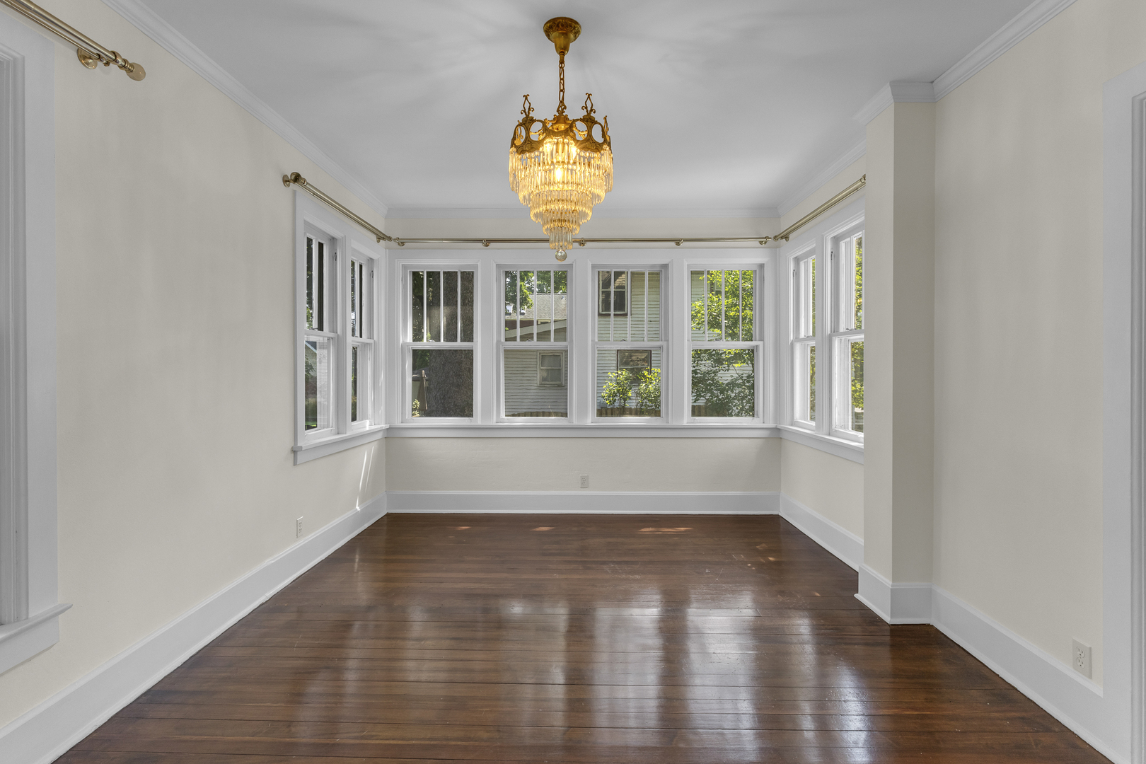 511 N Evergreen Avenue Property Photo 14