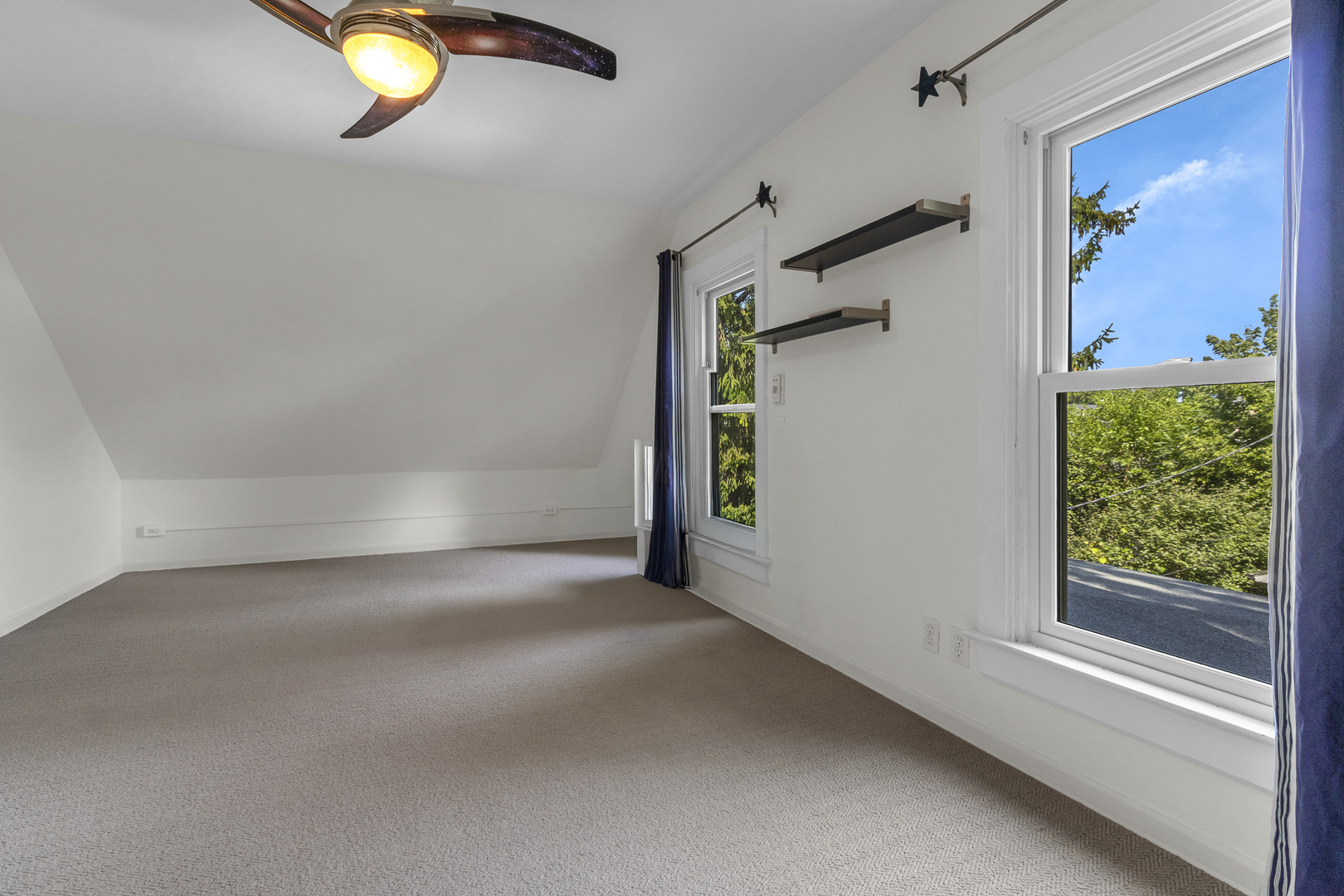 511 N Evergreen Avenue Property Photo 39
