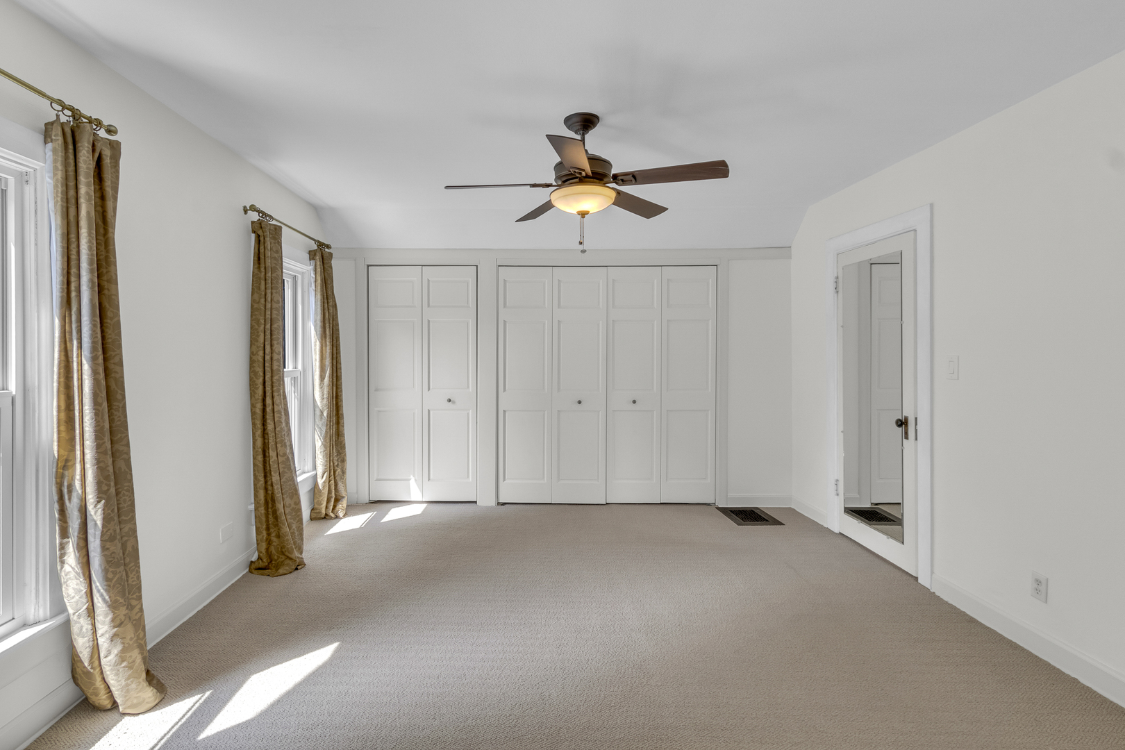 511 N Evergreen Avenue Property Photo 47