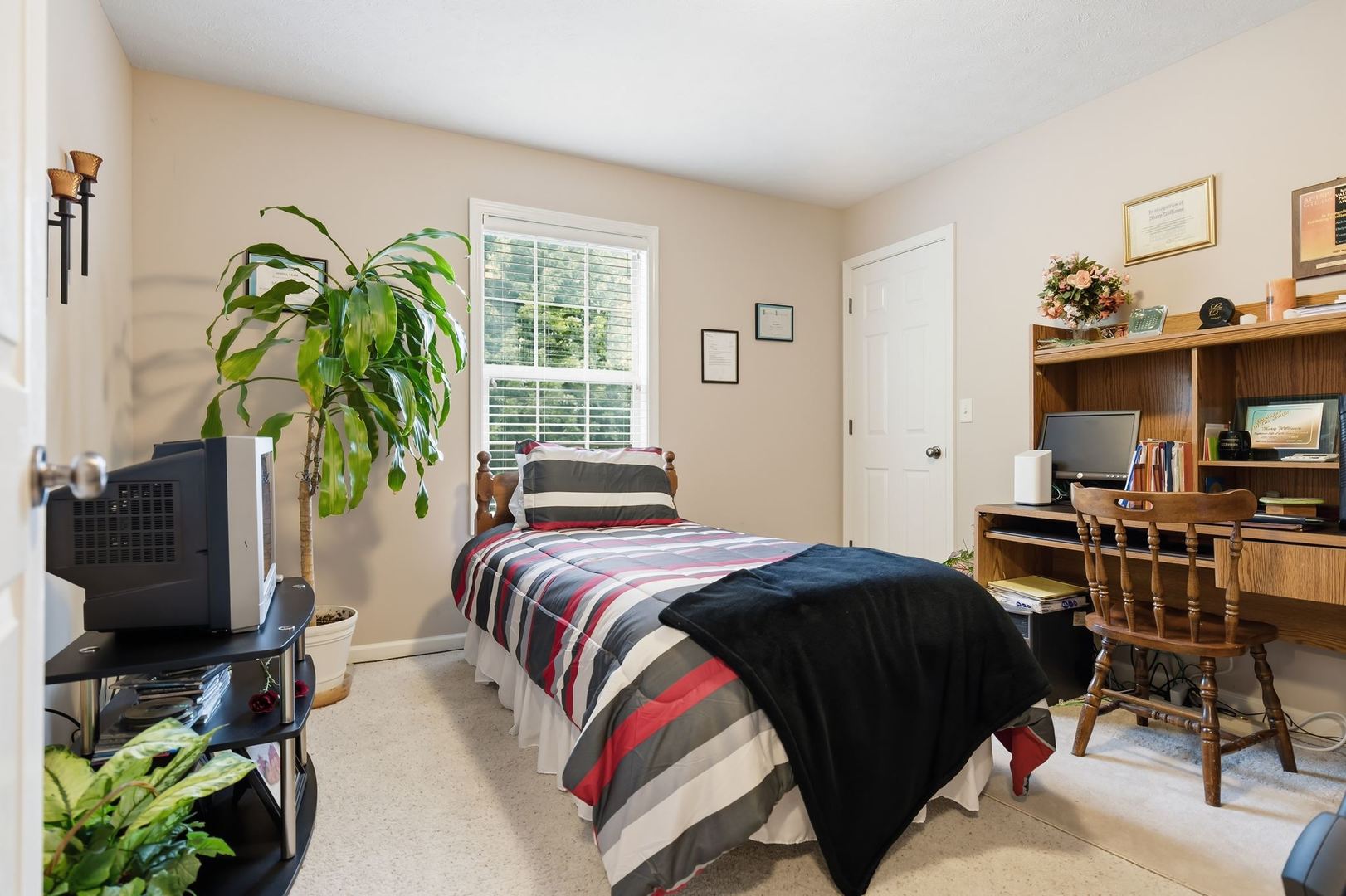 1401 Ballyshannon Drive Property Photo 20