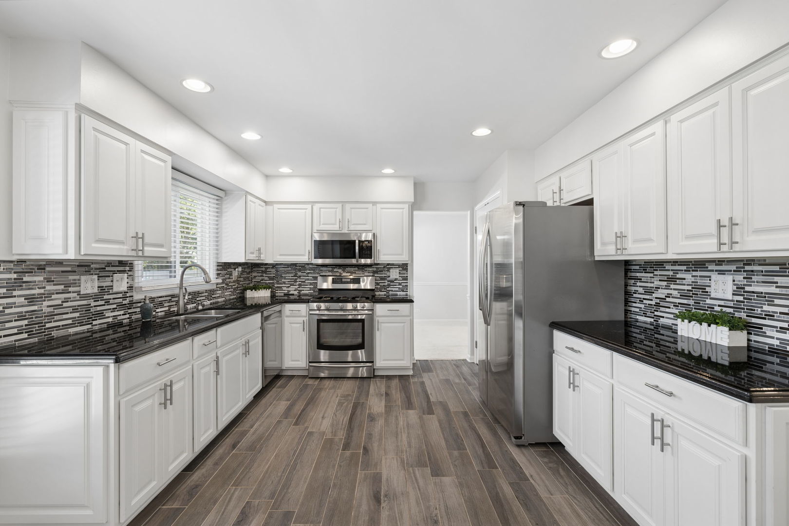 1249 Stonegate Road Property Photo 8