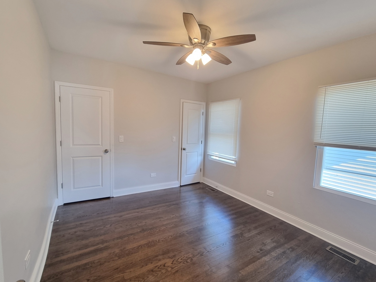 309 S 8th Avenue Property Photo 8