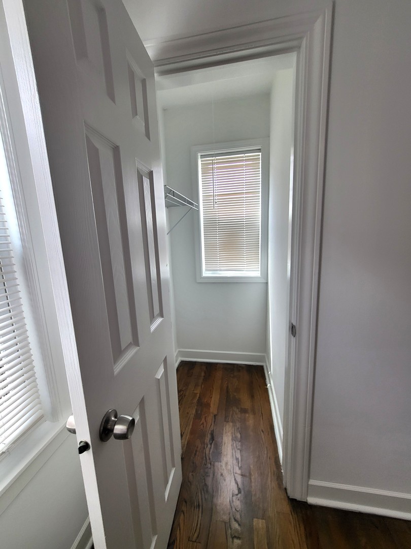 5655 S Normandy Avenue Property Photo 20