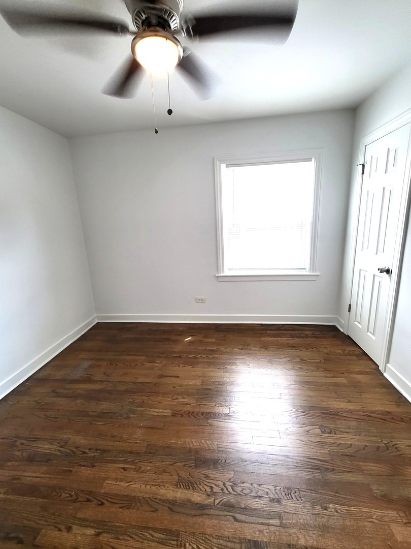 5655 S Normandy Avenue Property Photo 21
