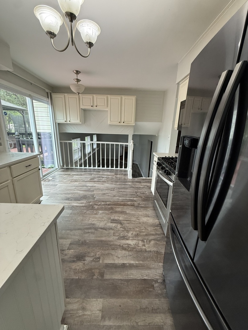 2116 Briar Hill Drive Property Photo 7