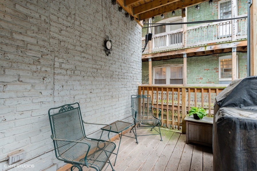 844 W Agatite Avenue 2w Property Photo 24