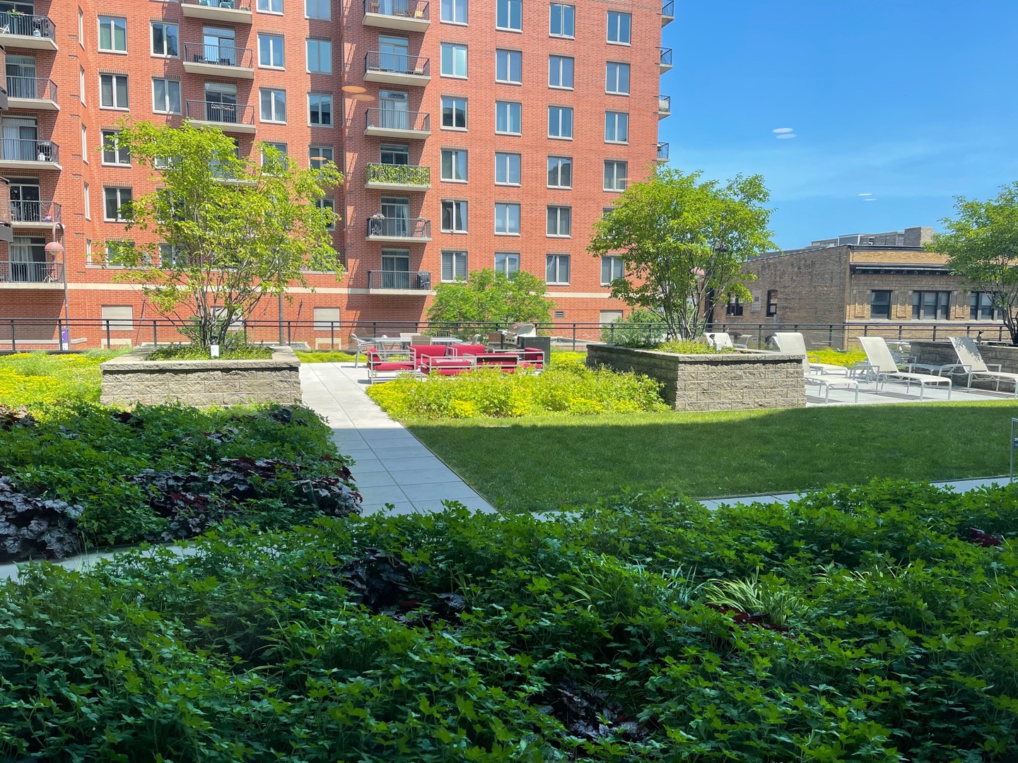 847 Chicago Avenue 408 Property Photo 9
