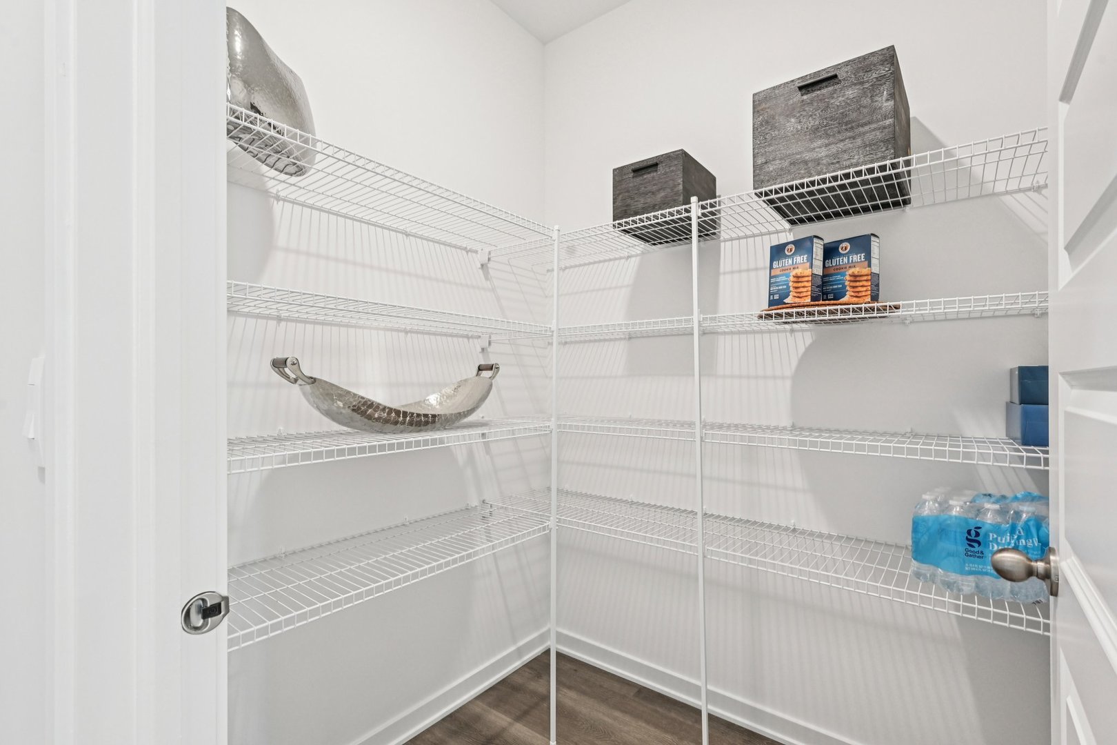 300 Snowdrop Lane Property Photo 14