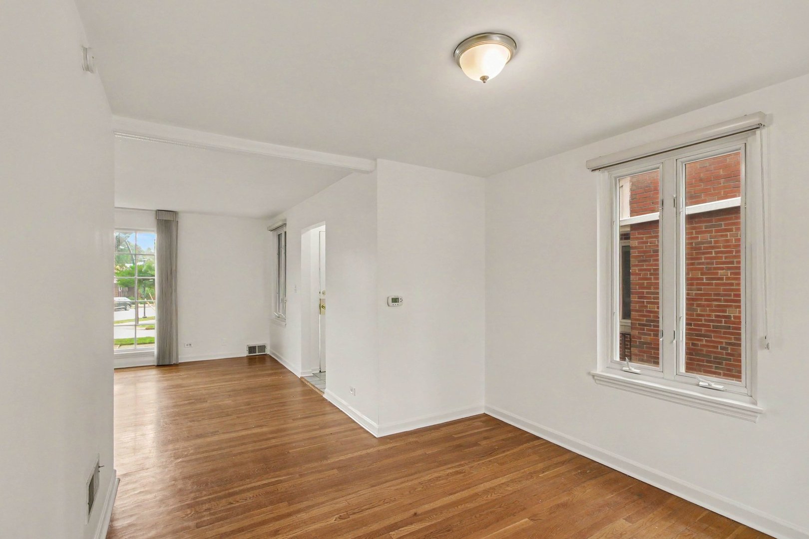 706 Broadview Avenue Property Photo 8