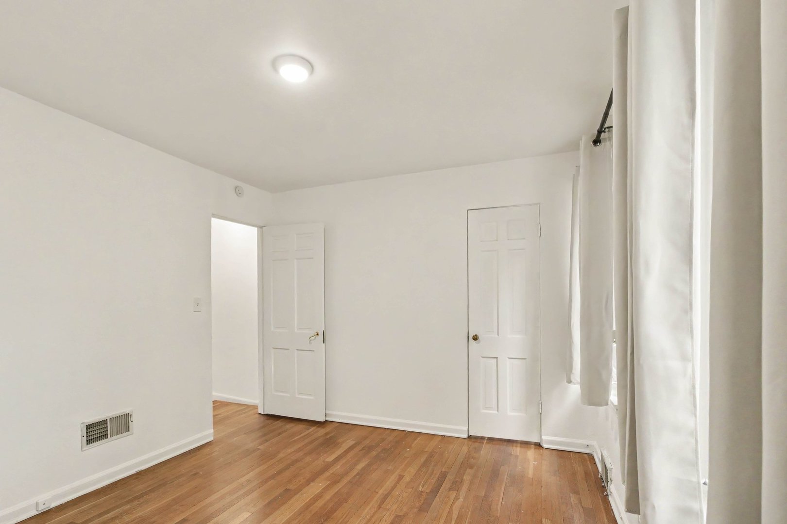 706 Broadview Avenue Property Photo 14