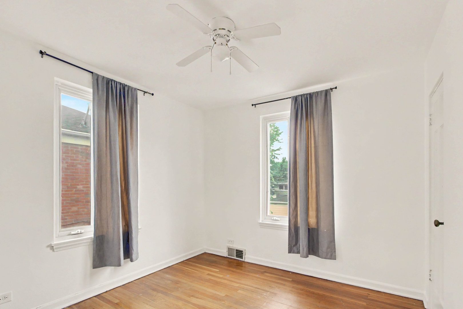 706 Broadview Avenue Property Photo 15