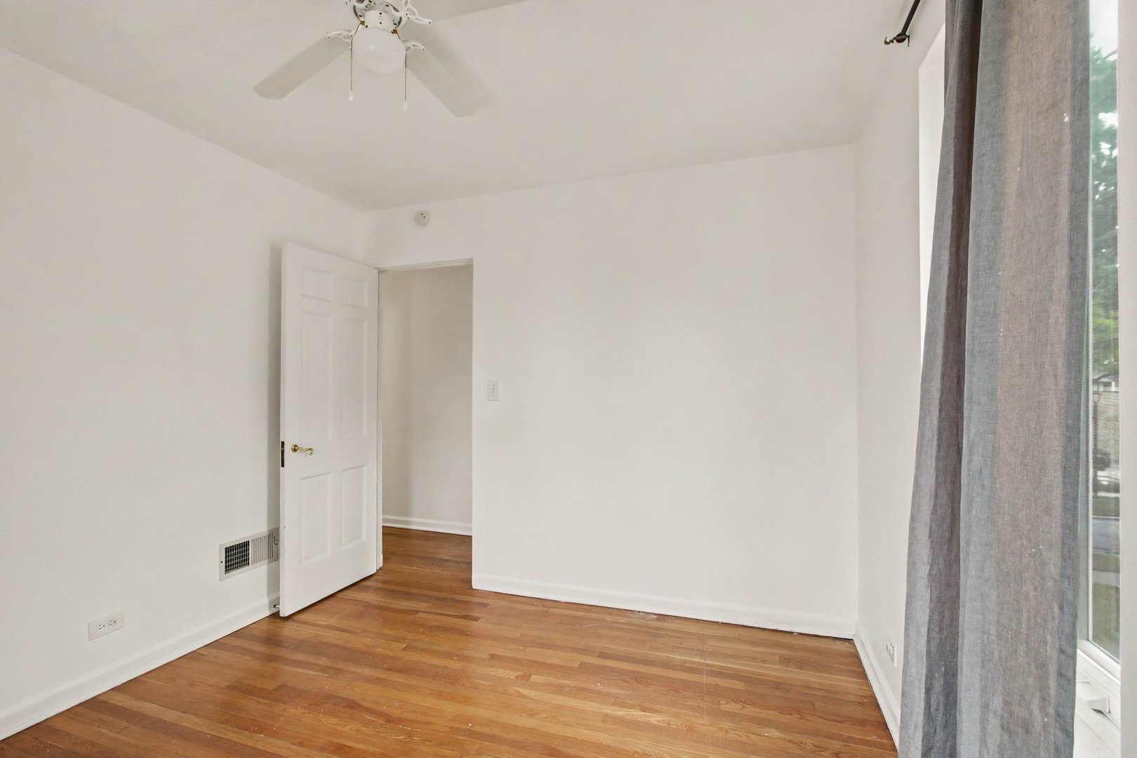 706 Broadview Avenue Property Photo 16