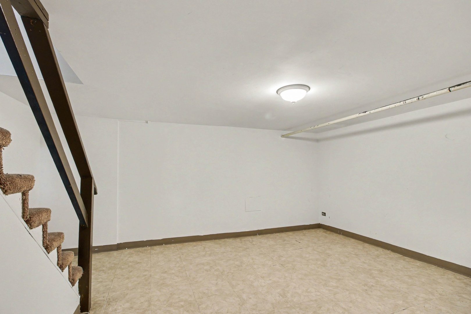 706 Broadview Avenue Property Photo 22
