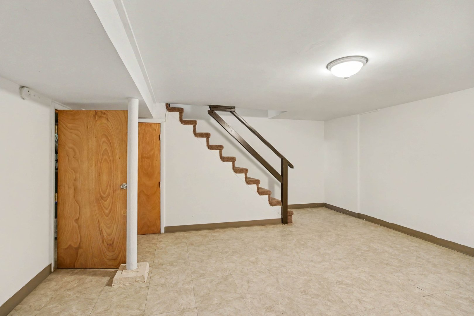 706 Broadview Avenue Property Photo 24