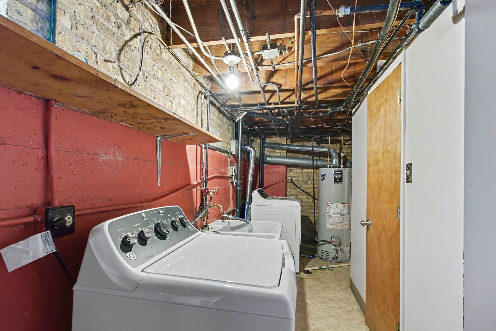 706 Broadview Avenue Property Photo 27